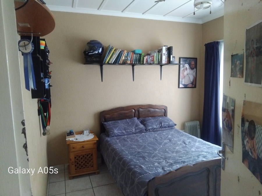 4 Bedroom Property for Sale in Oos Einde North West
